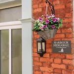 Harbour Hideaway